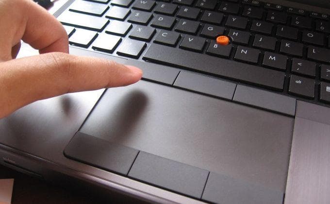 Ne-Rabotaet-Tachpad.jpg