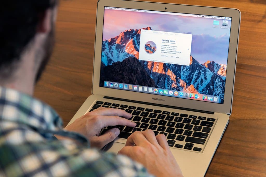 pereustanovka-mac-os-na-macbook.jpg pereustanovka-mac-os-na-macbook.jpg
